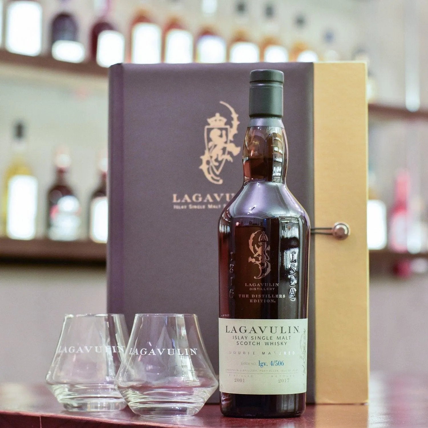 Lagavulin Distillers Edition 2001-2017 Gift Box - The Rare Malt