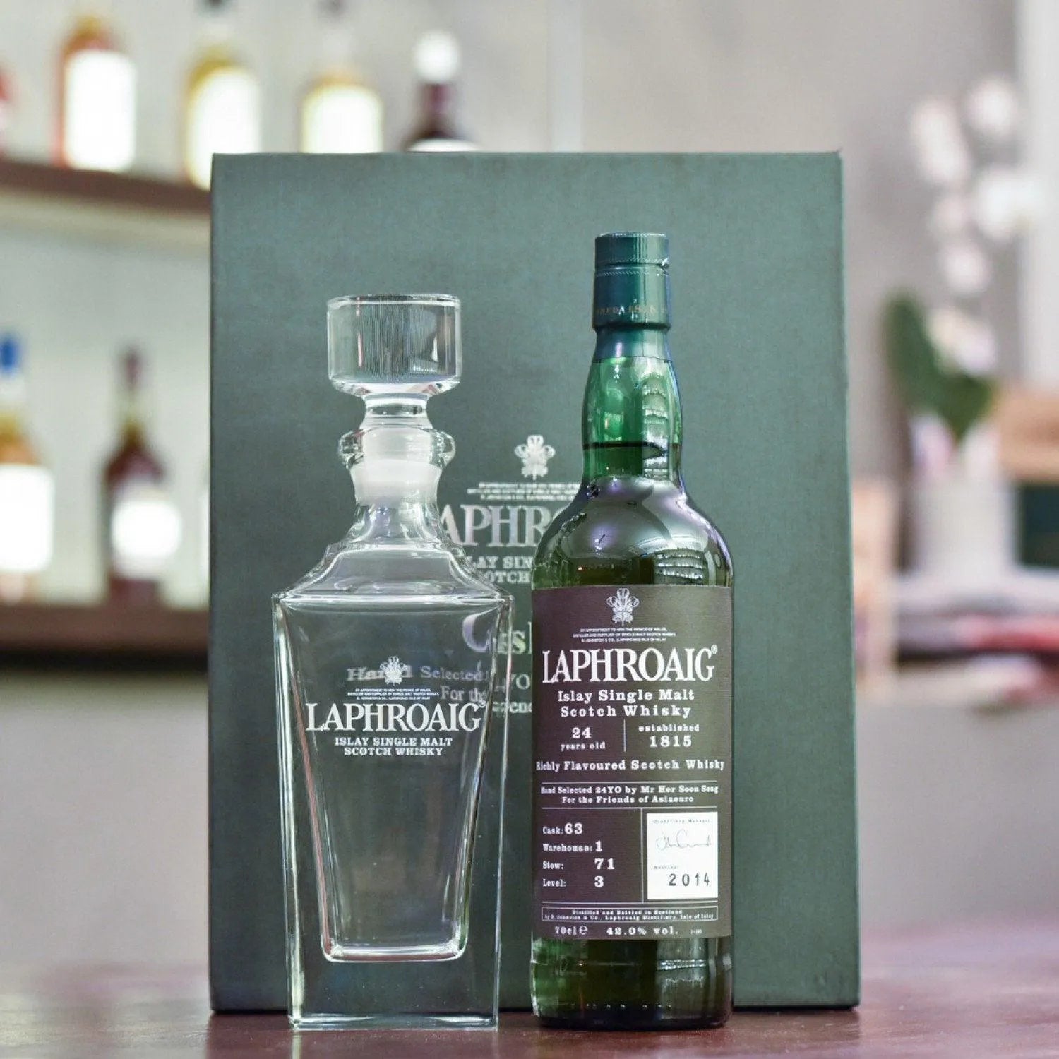Laphroaig 24 Year Old for Her Soon Seng Cask 63 - The Rare Malt