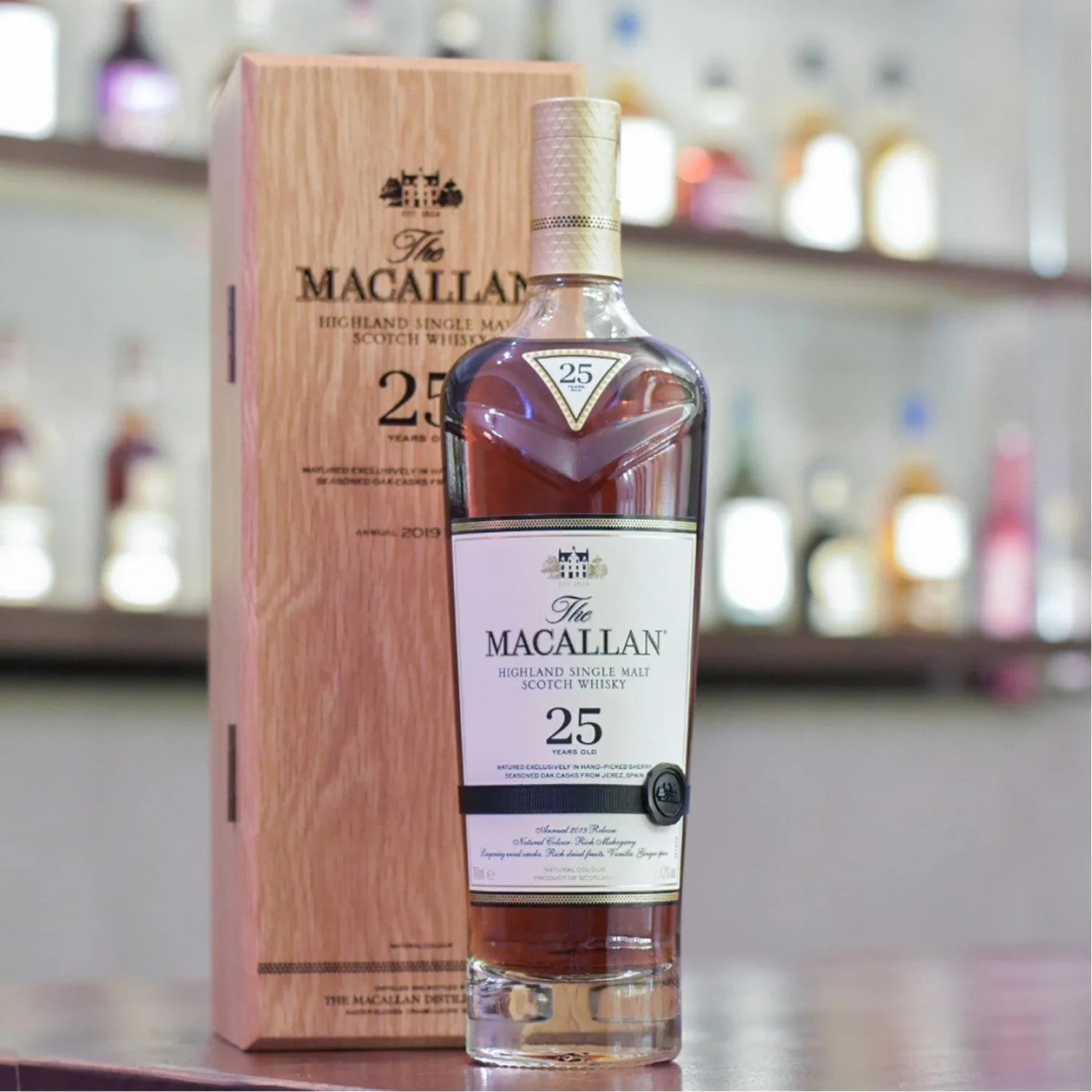 Macallan 25 Year Old Sherry Oak 2019 - The Rare Malt