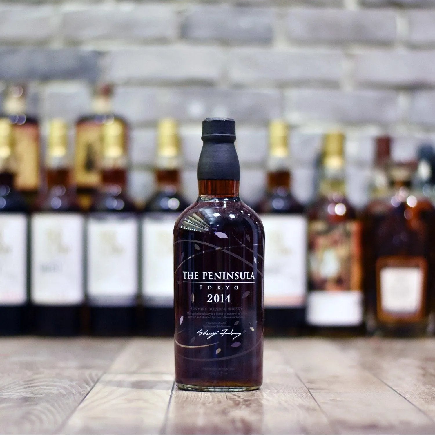 Suntory The Peninsula Tokyo 2014 - The Rare Malt