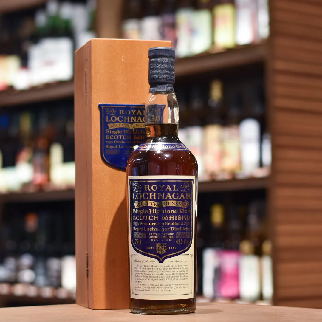 Royal Lochnagar Selected Reserve - Older Bottling with Gift Box (Imperfect Seal & Box)