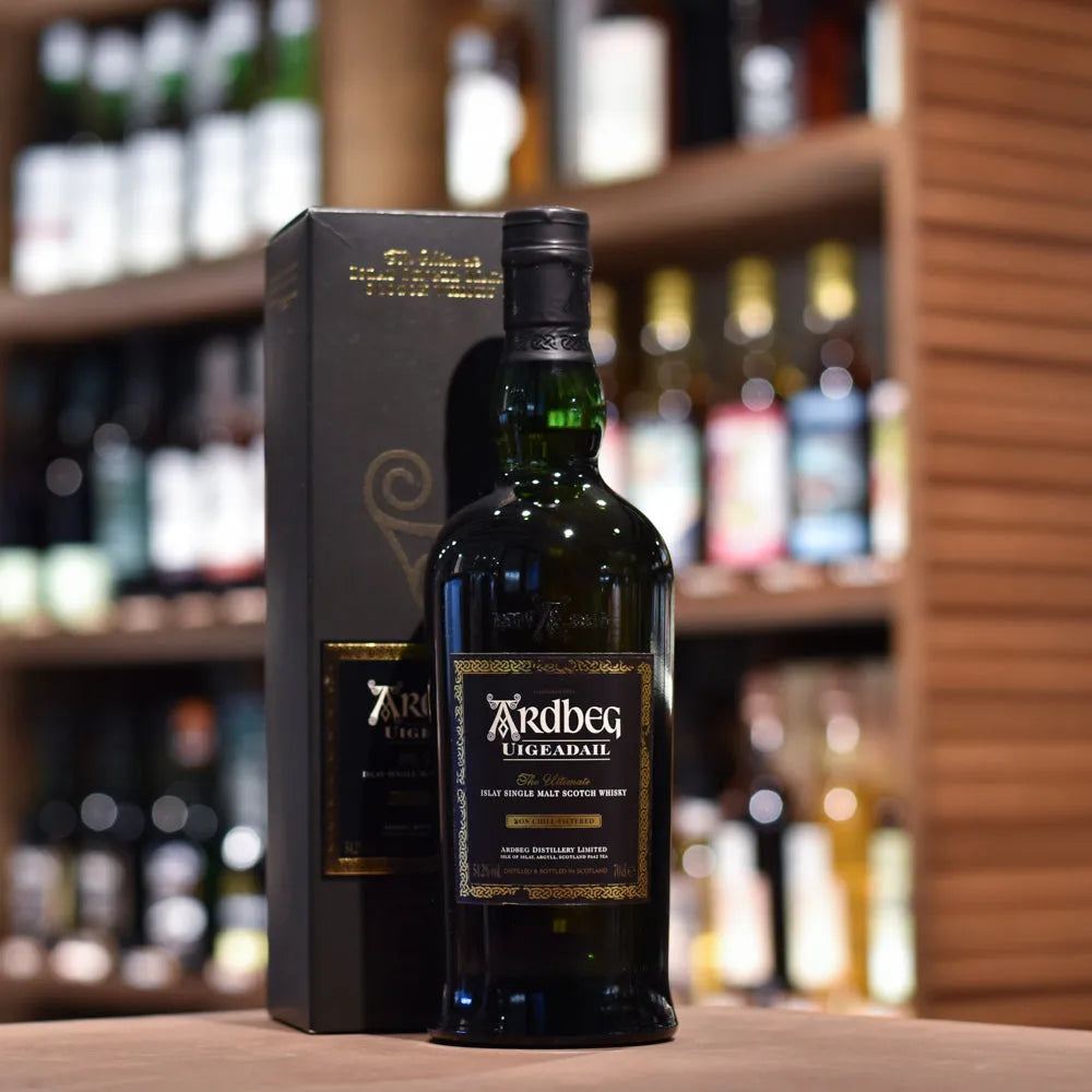Ardbeg Uigeadail - 2015 Bottled - The Rare Malt
