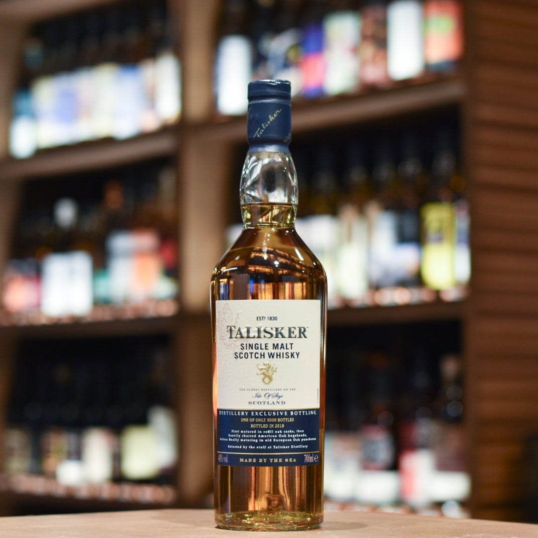 Talisker Distillery Exclusive Bottling 2019 (Imperfect Seal)
