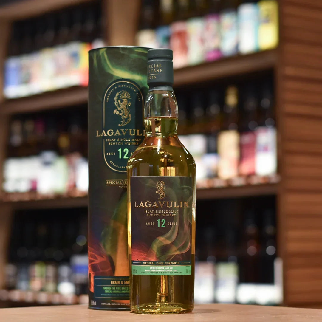 Lagavulin 12 Year Old Cask Strength 2025 Special Release