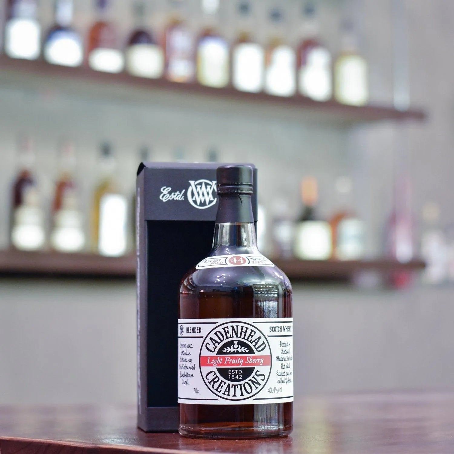 Cadenhead - Light Fruit Sherry 44 Year Old 1973 Batch No.1 - The Rare Malt