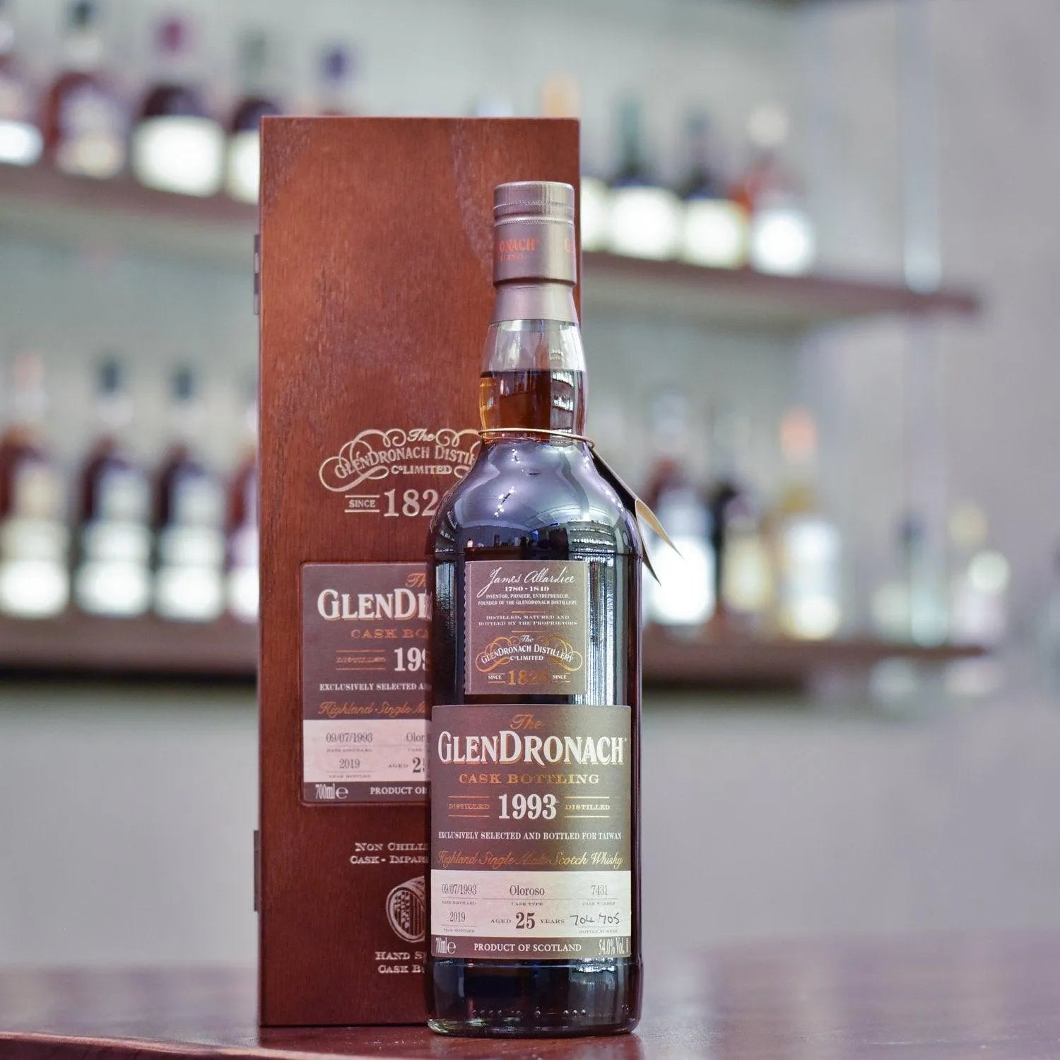 Glendronach 25 Year Old 1993 Taiwan Exclusive Cask 7431 - The Rare Malt