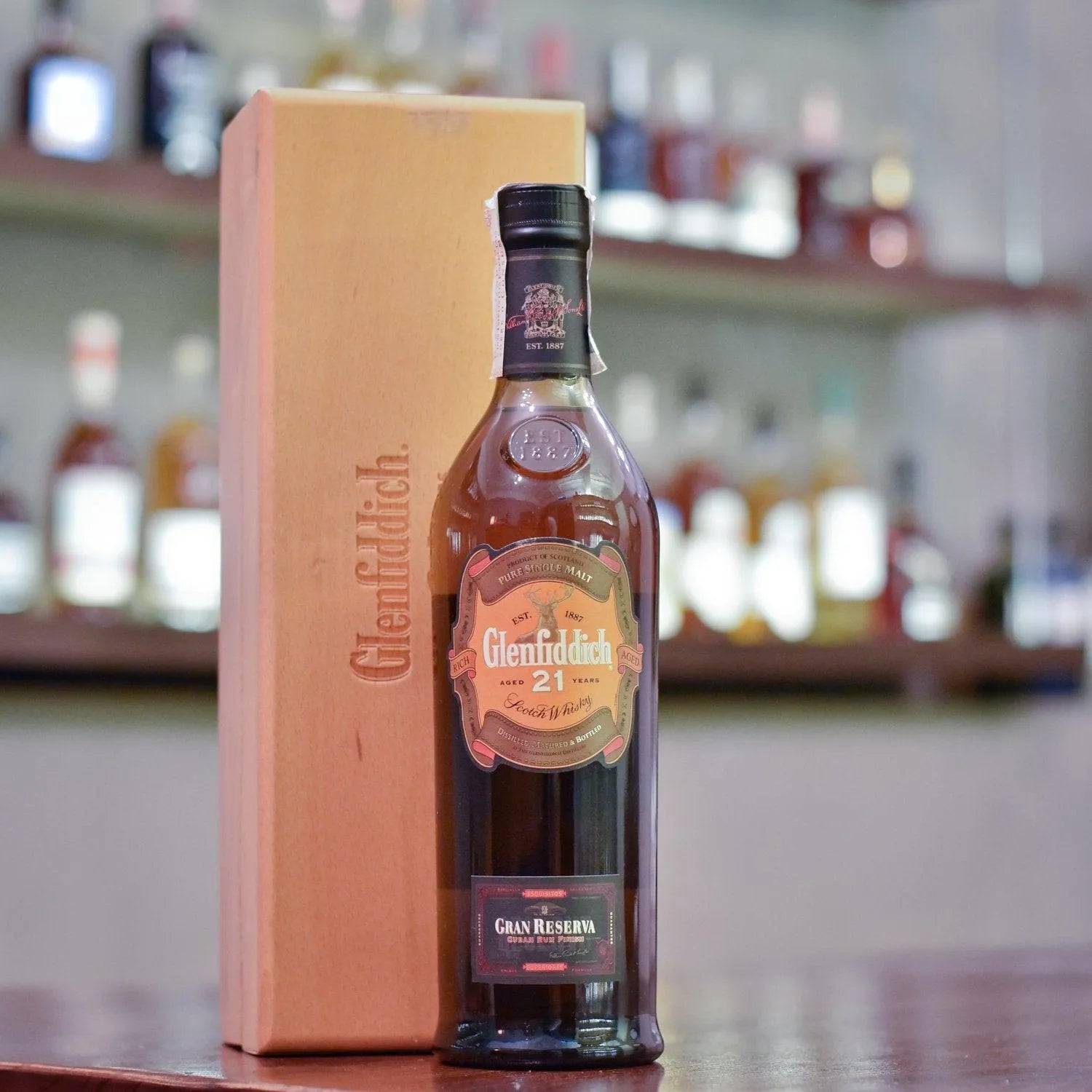 Glenfiddich 21 Year Old Gran Reserva Cuban Rum Finish with Gift Box - The Rare Malt